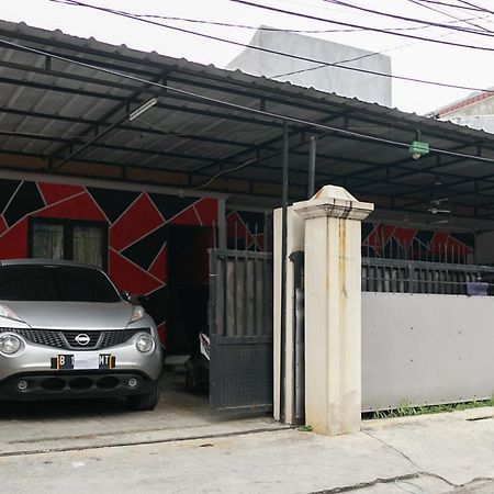Cosmo Tanjung Duren Mitra Reddoorz Jakarta Exteriér fotografie