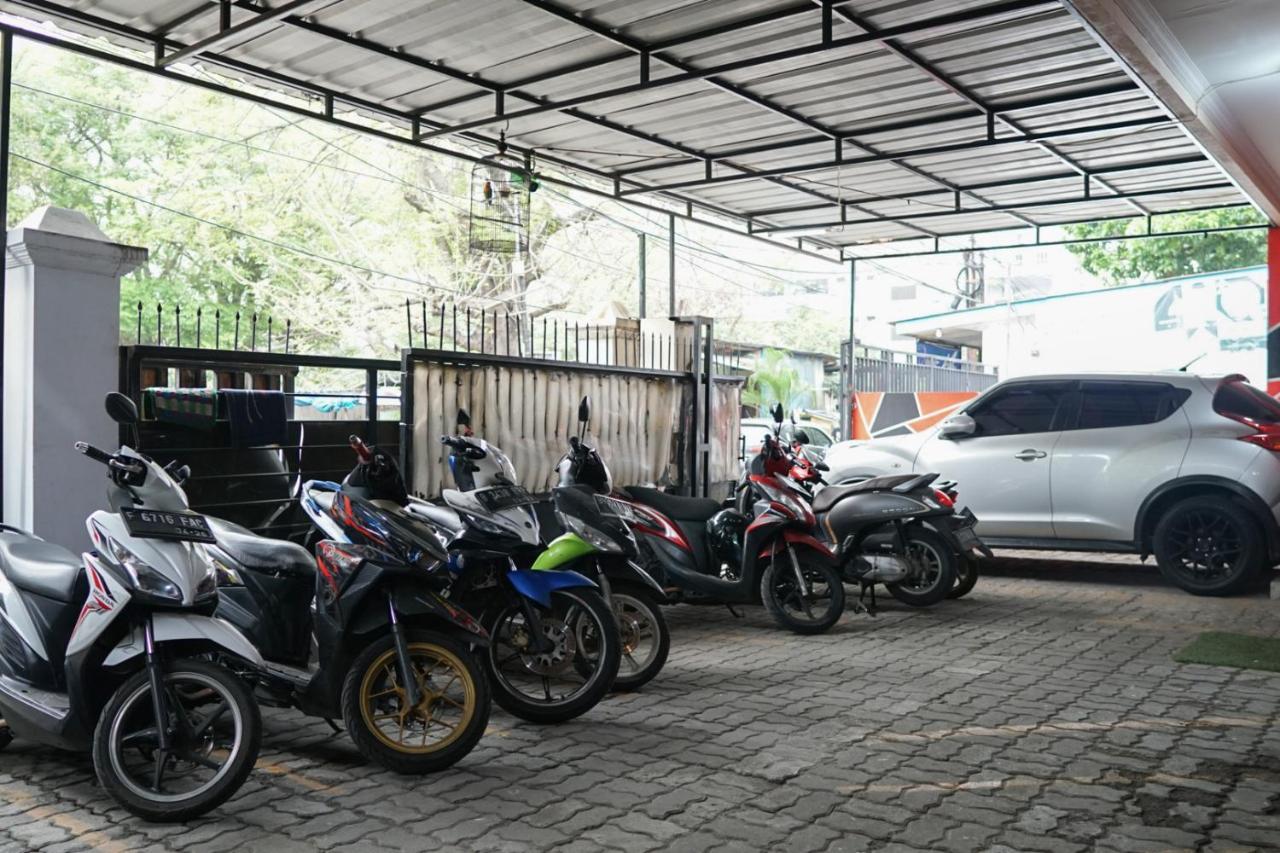 Cosmo Tanjung Duren Mitra Reddoorz Jakarta Exteriér fotografie