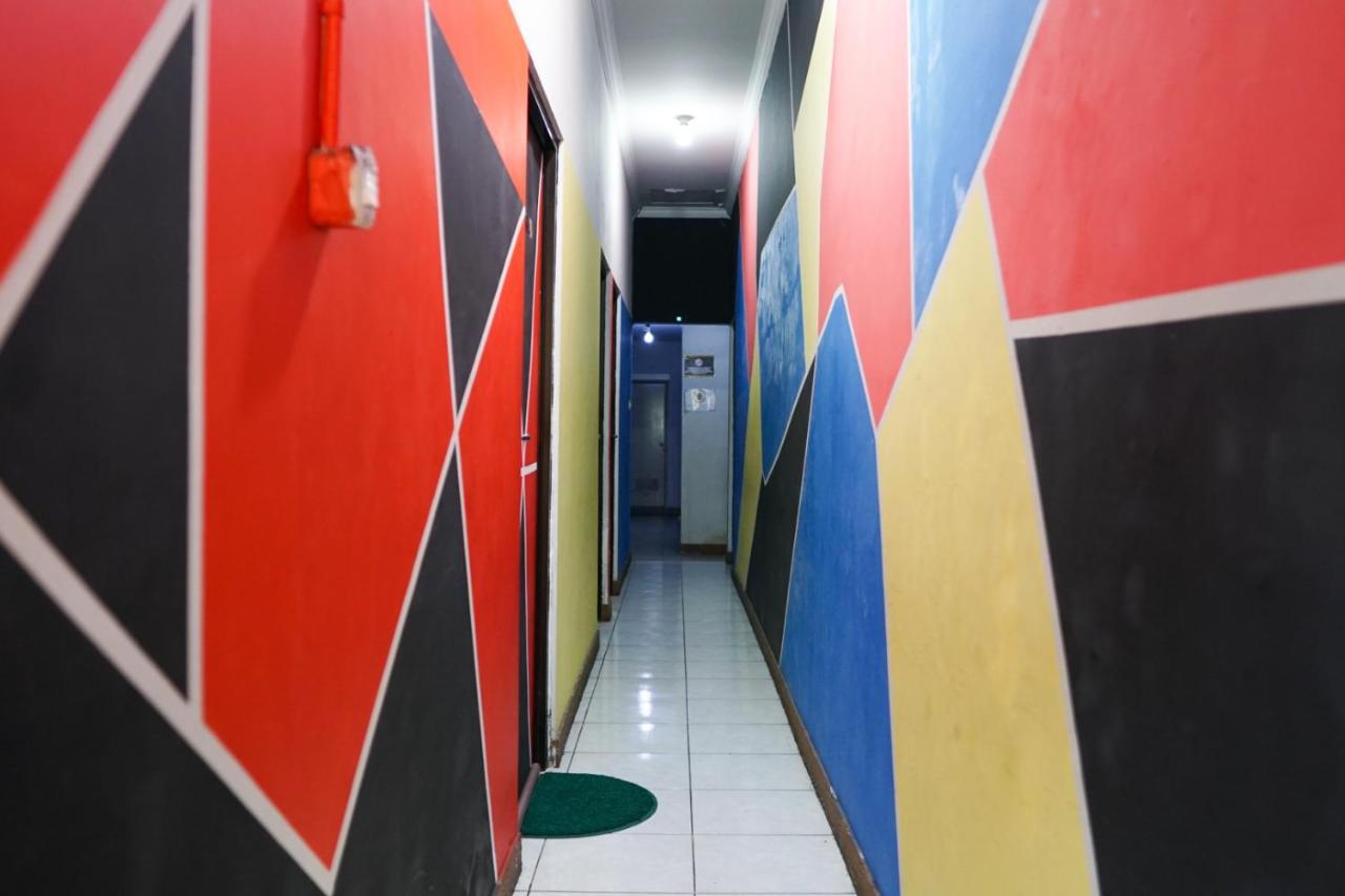 Cosmo Tanjung Duren Mitra Reddoorz Jakarta Exteriér fotografie